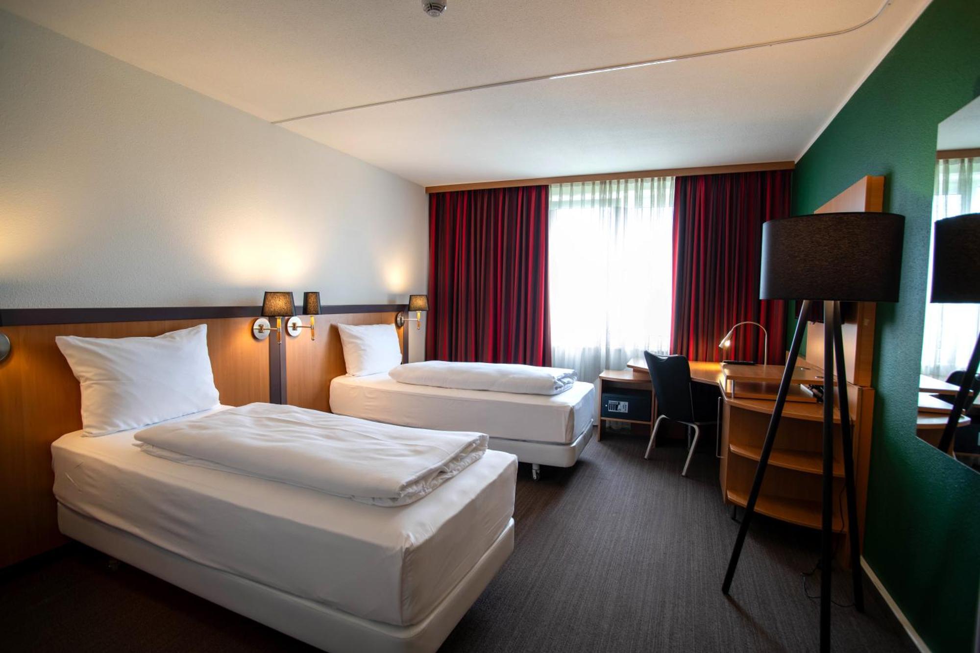 Best Western Conference Airporthotel Frankfurt Moerfelden ภายนอก รูปภาพ