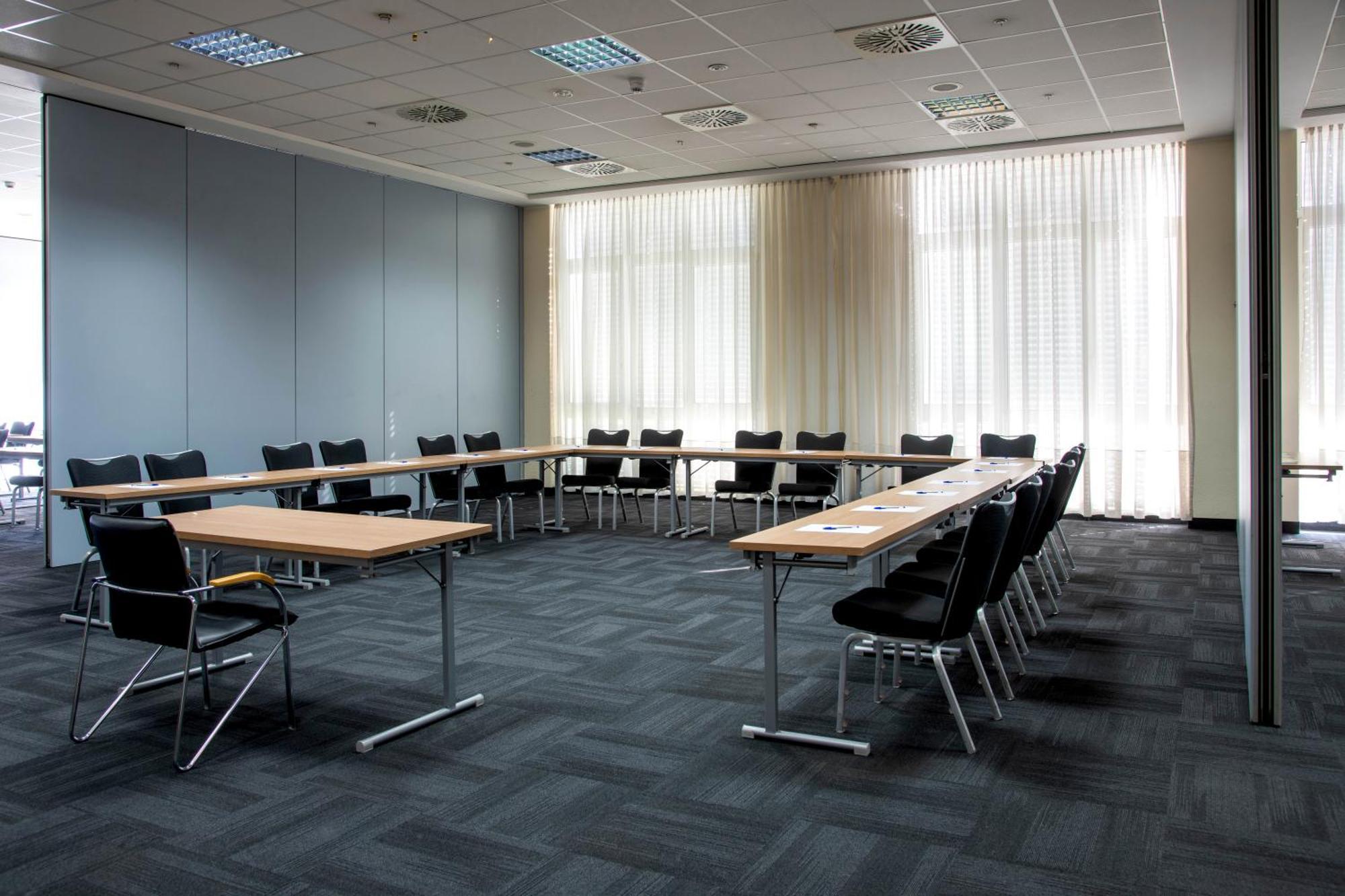 Best Western Conference Airporthotel Frankfurt Moerfelden ภายนอก รูปภาพ