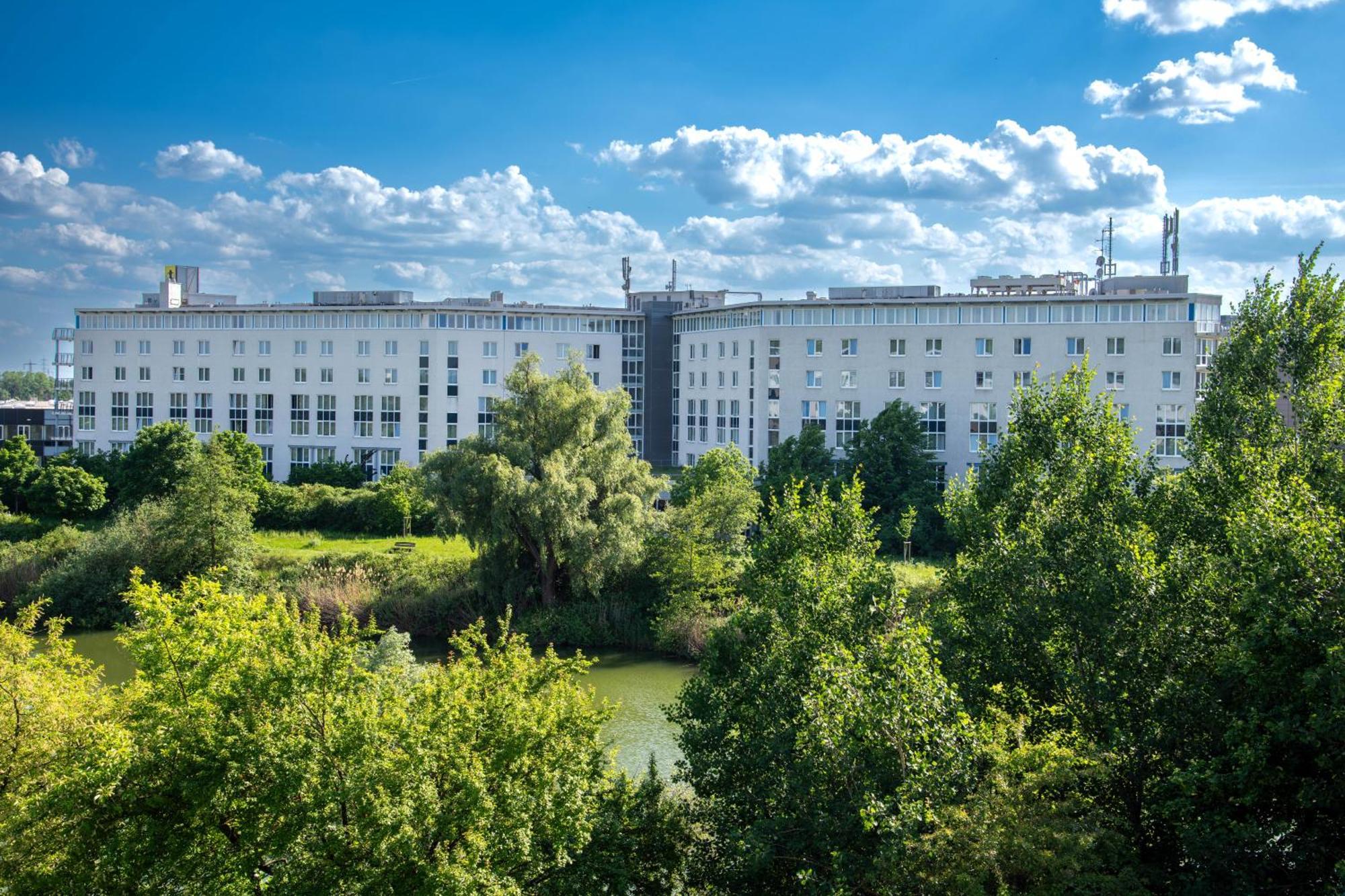 Best Western Conference Airporthotel Frankfurt Moerfelden ภายนอก รูปภาพ
