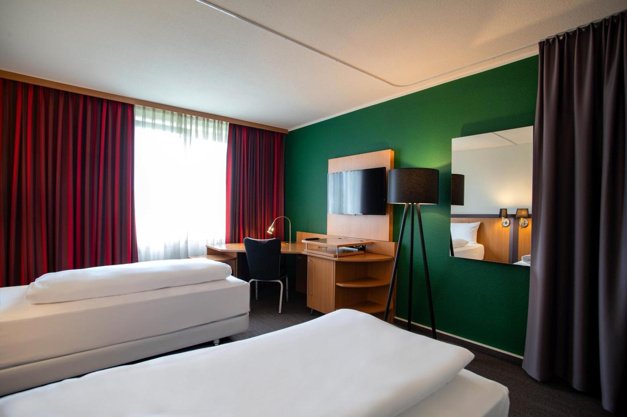 Best Western Conference Airporthotel Frankfurt Moerfelden ภายนอก รูปภาพ