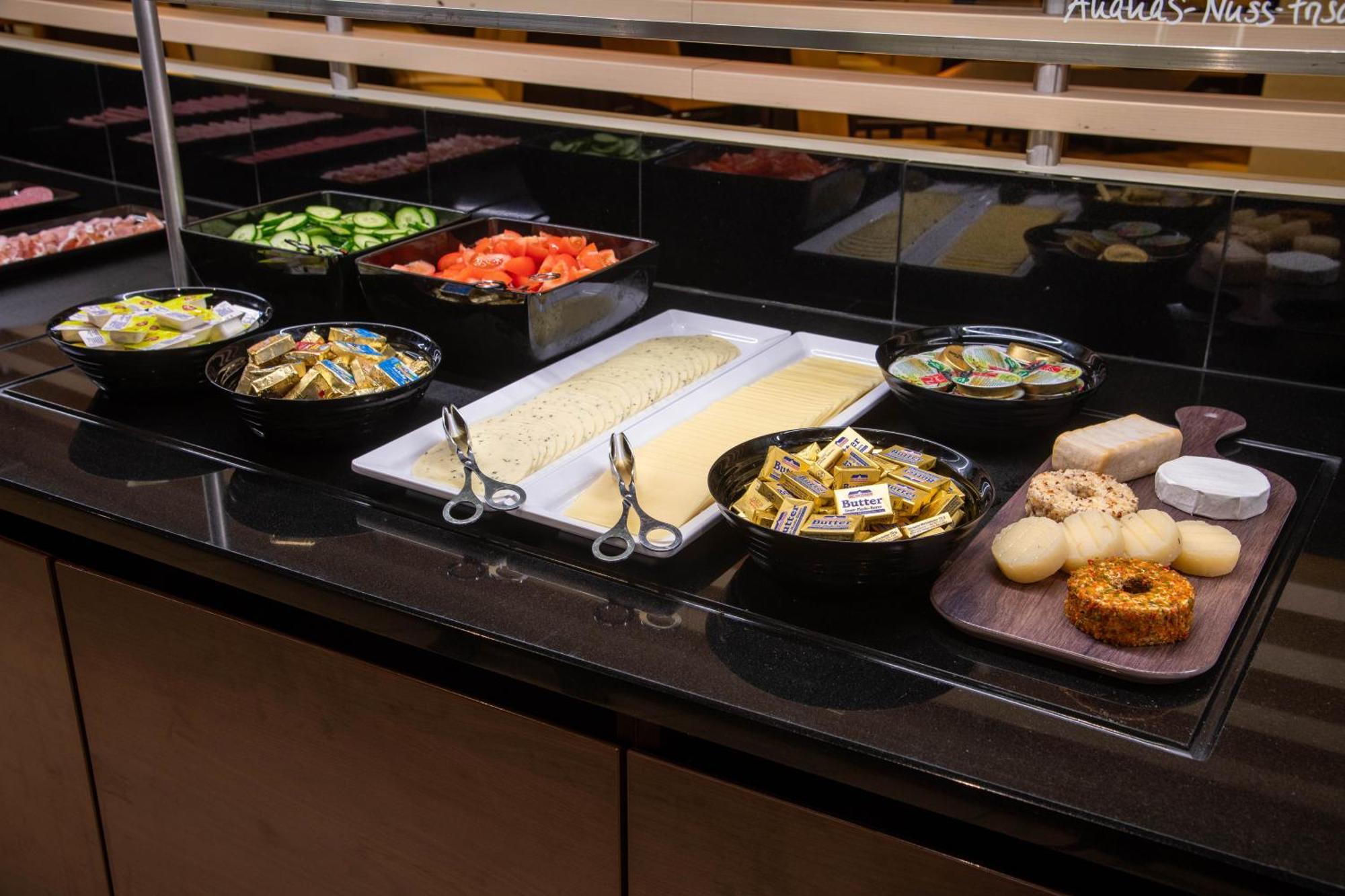 Best Western Conference Airporthotel Frankfurt Moerfelden ภายนอก รูปภาพ